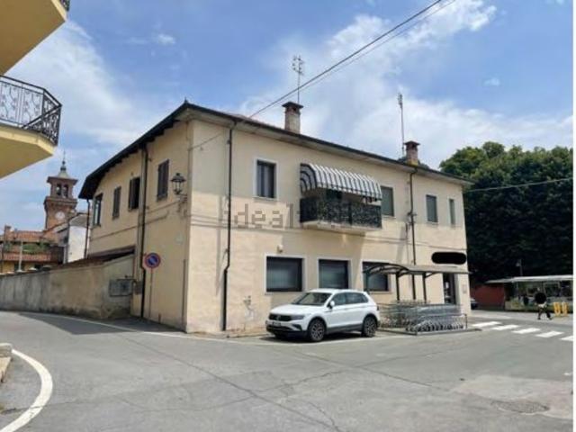Locale Commerciale in vendita a Piemonte, Cuneo