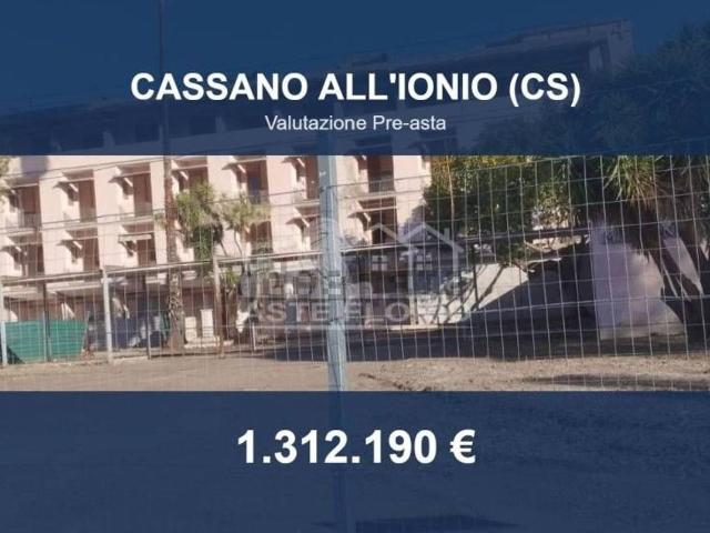 Locale Commerciale in vendita a Cassano all'Ionio, Calabria