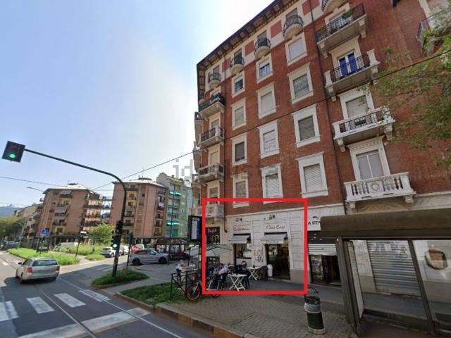 Locale Commerciale in vendita a Circoscrizione 7, Piemonte