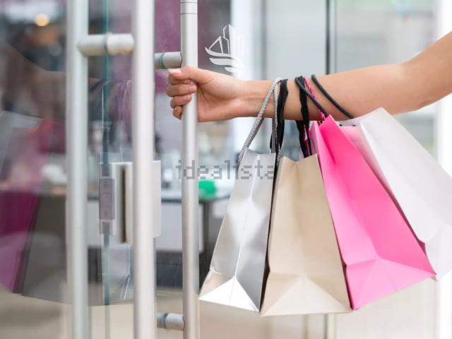 Locale Commerciale in vendita a Burggrafenamt - Burgraviato, Merano - Meran