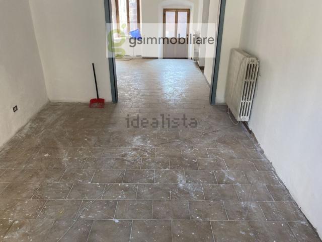 Locale Commerciale in vendita a Fornaci, Chiari