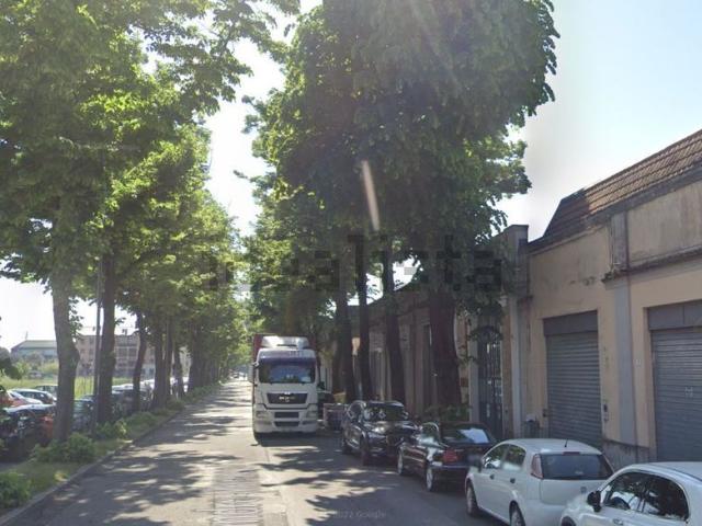 Locale Commerciale in vendita a Unione di Comuni della Romagna Forlivese, Quattro