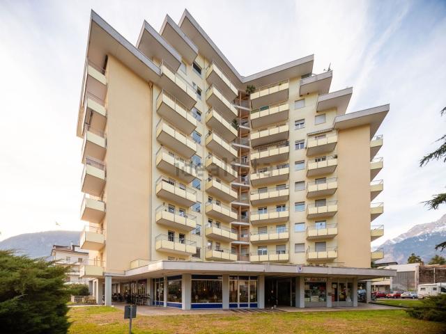 Locale Commerciale in vendita a Burggrafenamt - Burgraviato, Merano - Meran