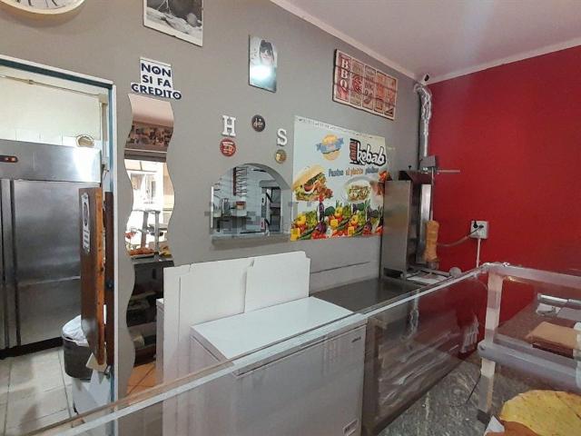 Locale Commerciale in vendita a Bracciano Due, Roma Capitale