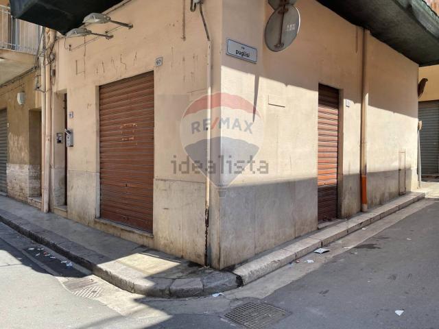 Locale Commerciale in vendita a Bagheria, Sicilia