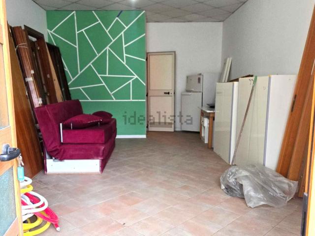 Locale Commerciale in vendita a Brignano Inferiore, Salerno