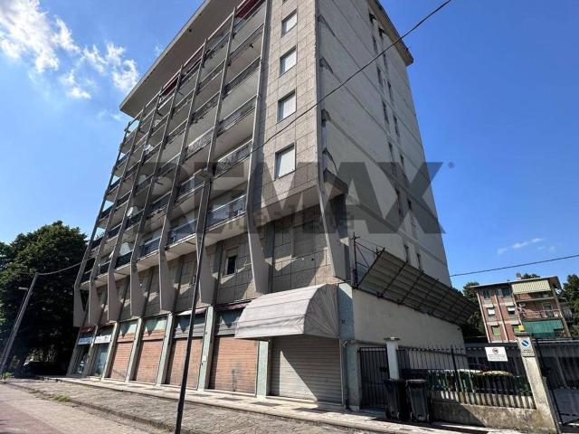 Locale Commerciale in vendita a Salsomaggiore Terme, Reggio Emilia