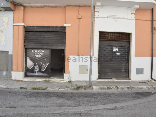 Locale Commerciale in vendita a Sora, Lazio