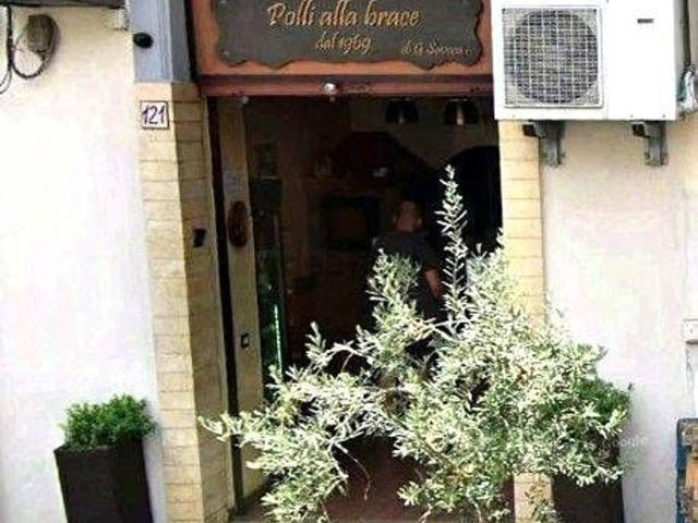 Locale Commerciale in vendita a IV Circoscrizione, Messina