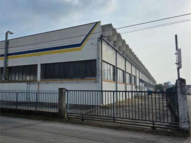 Locale Commerciale in vendita a Santa Maria del Rovere, Treviso