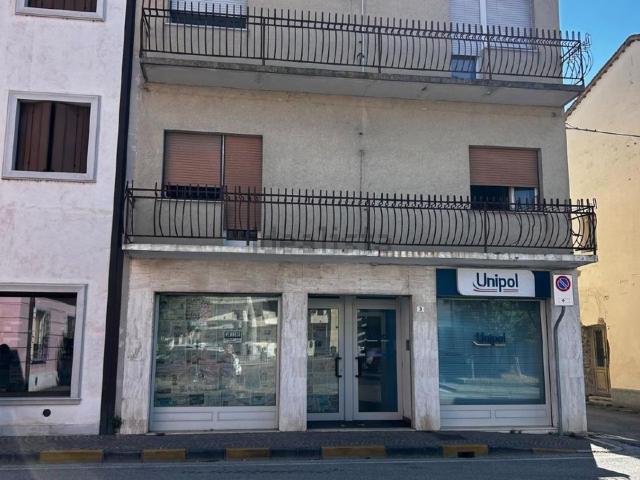 Locale Commerciale in vendita a Villanova / Vilignove, San Giorgio di Nogaro / San Zorç di Noiâr