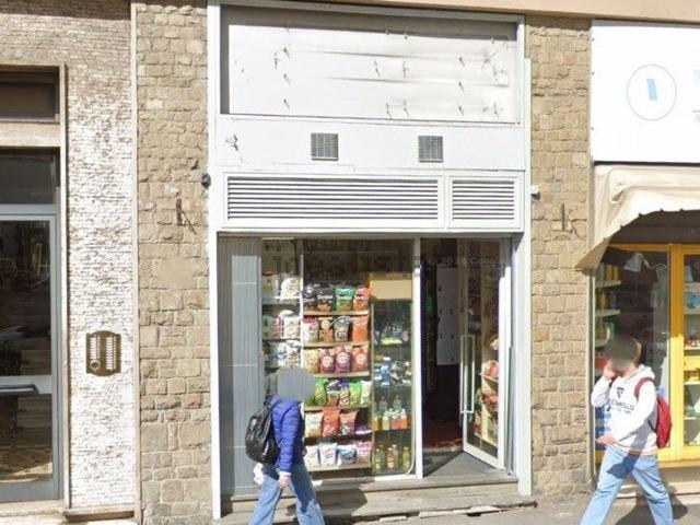 Locale Commerciale in vendita a Quartiere 5, Firenze