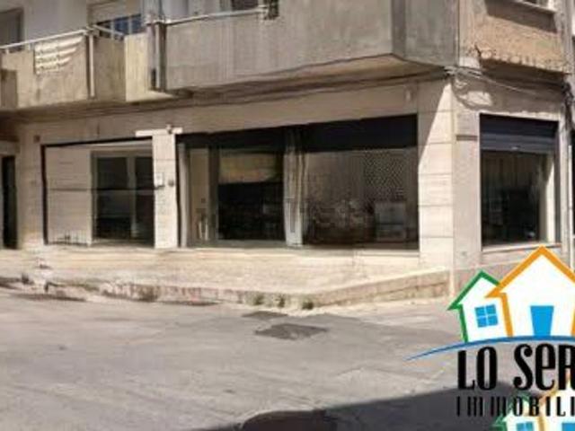 Locale Commerciale in vendita a Alcamo, Sicilia