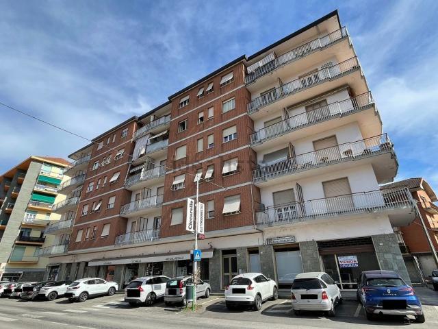 Locale Commerciale in vendita a Piemonte, Cuneo