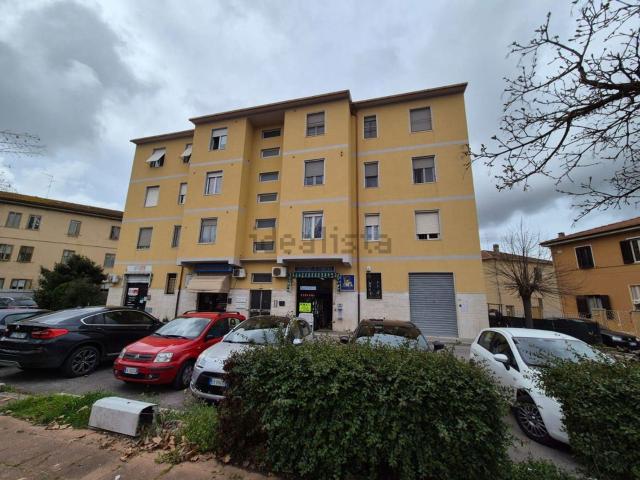Locale Commerciale in vendita a Rosmarina, Grosseto