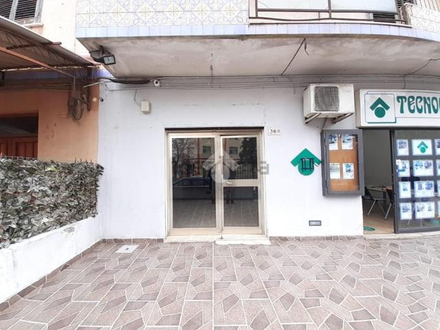Locale Commerciale in vendita a V Circoscrizione, Palermo
