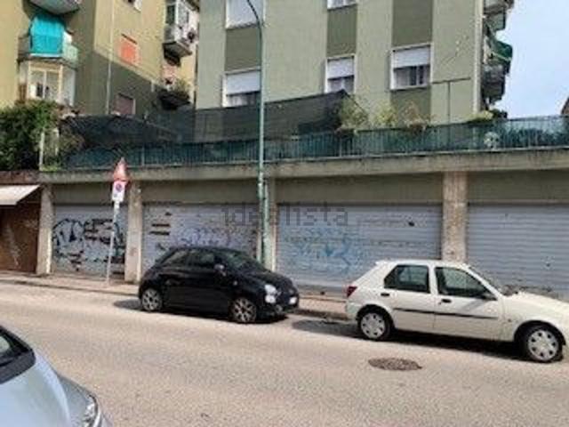 Locale Commerciale in vendita a Mestre-Carpenedo, Venezia