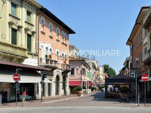 Locale Commerciale in vendita a San Donà Di Piave, Veneto