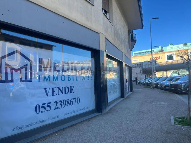 Locale Commerciale in vendita a Quartiere 5, Firenze