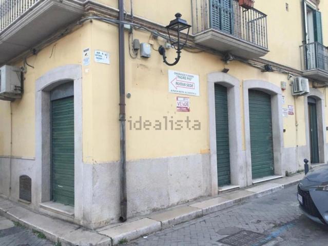 Locale Commerciale in vendita a Puglia, Foggia