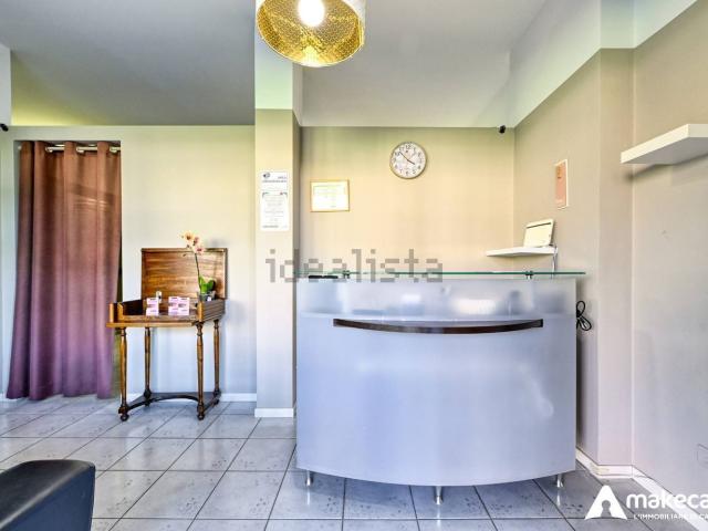 Locale Commerciale in vendita a Pantigliate, Lombardia
