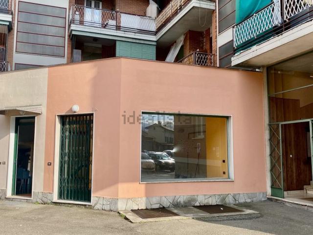 Locale Commerciale in vendita a Vernato, Piemonte