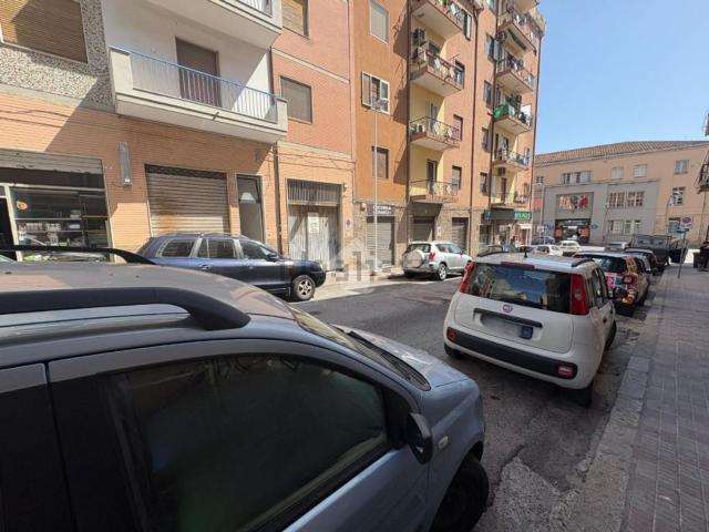 Locale Commerciale in vendita a Is Mirrionis, Cagliari