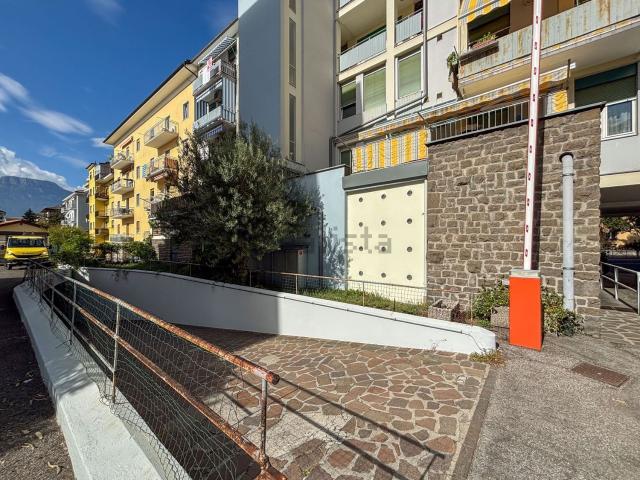 Locale Commerciale in vendita a Europa-Novacella - Europa-Neustift, Bolzano - Bozen