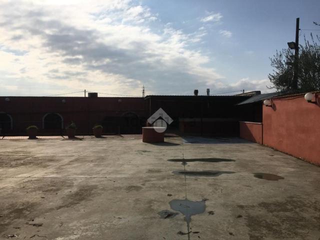 Locale Commerciale in vendita a Puglia, Foggia