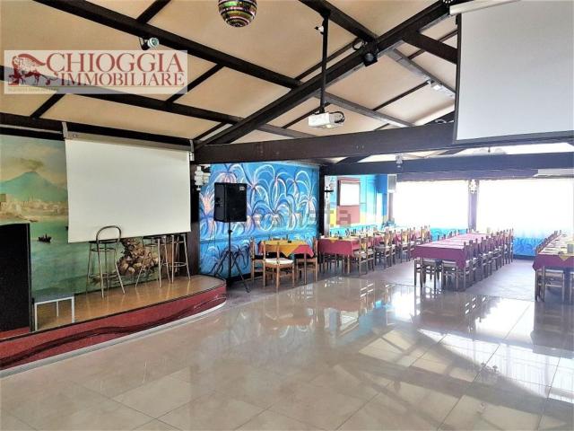 Locale Commerciale in vendita a Chioggia, Venezia