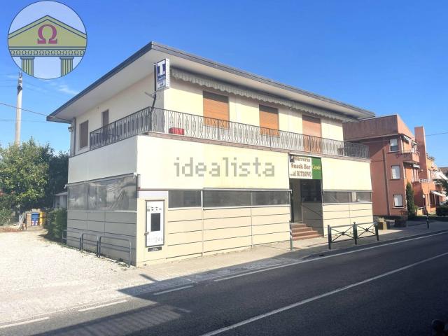 Locale Commerciale in vendita a Camalò, Povegliano