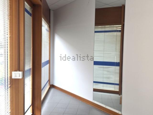 Locale Commerciale in vendita a Arezzo