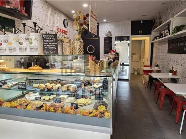 Locale Commerciale in vendita a Buon Pastore-Sant'Agnese-San Damaso, Modena