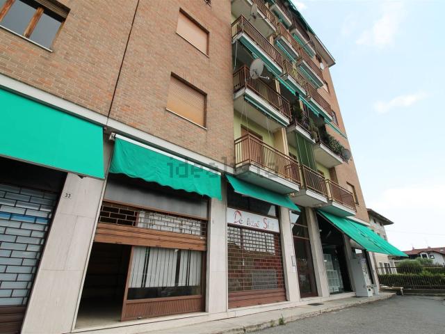 Locale Commerciale in vendita a Piemonte, Biella