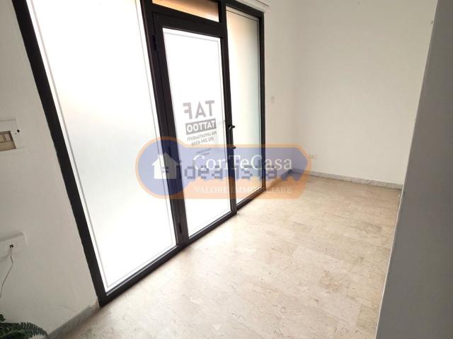 Locale Commerciale in vendita a Porto Torres, Sardigna/Sardegna