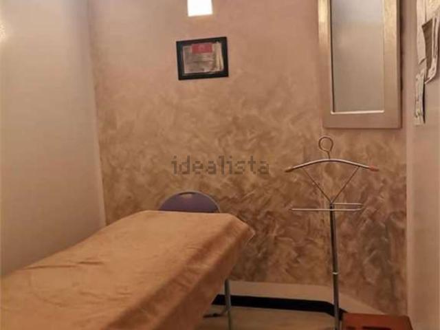 Locale Commerciale in vendita a Unione dei comuni del Distretto Ceramico, Palagano