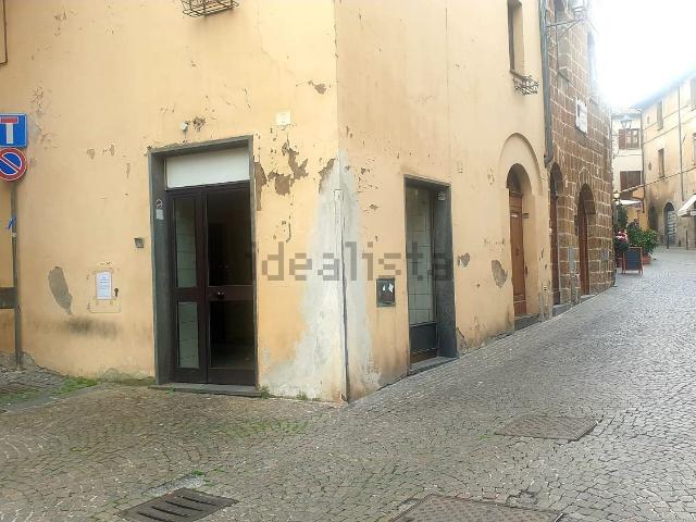 Locale Commerciale in vendita a Orvieto, Umbria