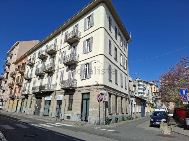 Locale Commerciale in vendita a Piemonte, Asti
