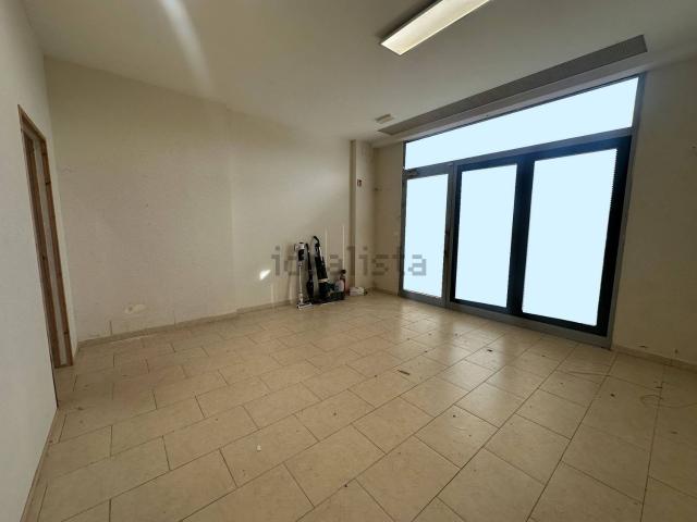 Locale Commerciale in vendita a San Giovanni alla Vena, San Giovannialla Vena
