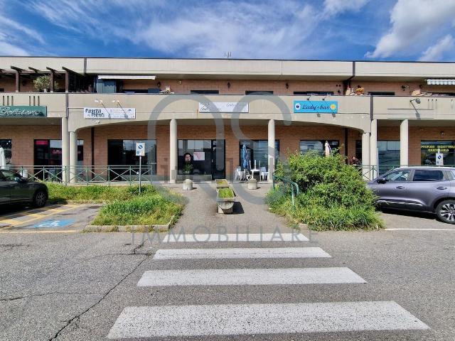 Locale Commerciale in vendita a Piemonte, Torino