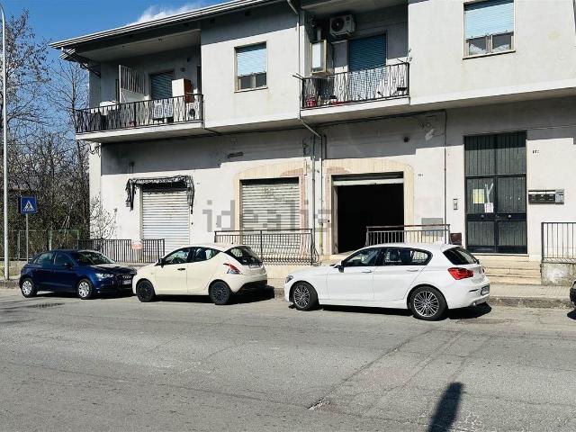 Locale Commerciale in vendita a San Vito, Calabria