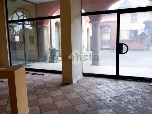 Locale Commerciale in vendita a San Rocco, Palazzolo Sull'oglio