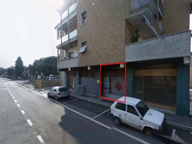 Locale Commerciale in vendita a Nova Milanese, Lombardia