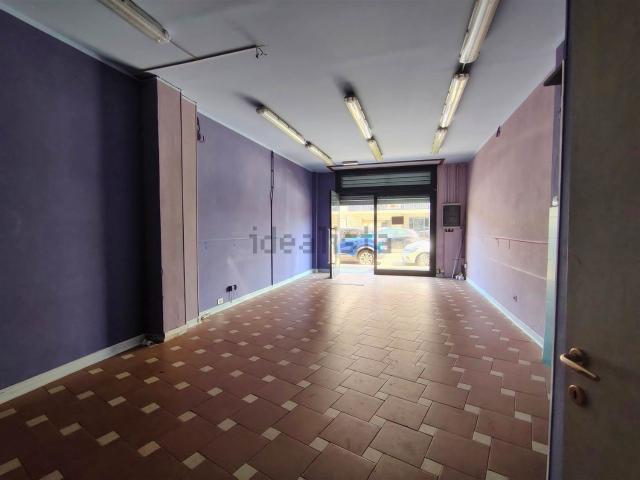 Locale Commerciale in vendita a Quartiere 4, Firenze