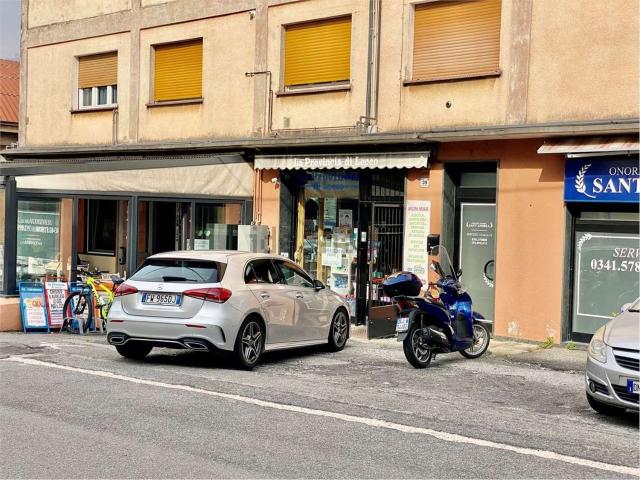Locale Commerciale in vendita a Annone Di Brianza, Lombardia