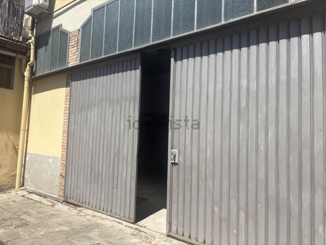Locale Commerciale in vendita a Quartiere 1, Firenze