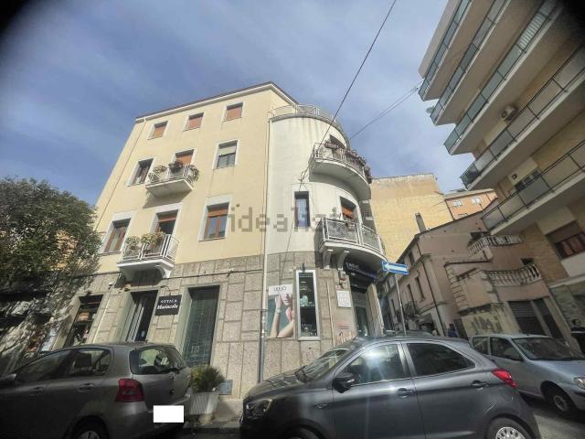 Locale Commerciale in vendita a Sant'Antonio, Calabria