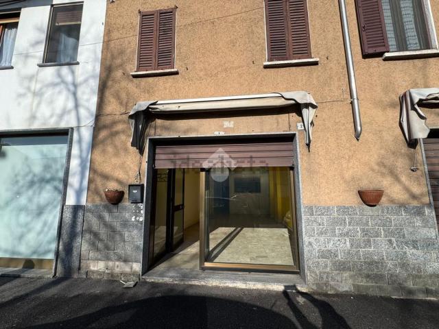Locale Commerciale in vendita a Piemonte, Novara