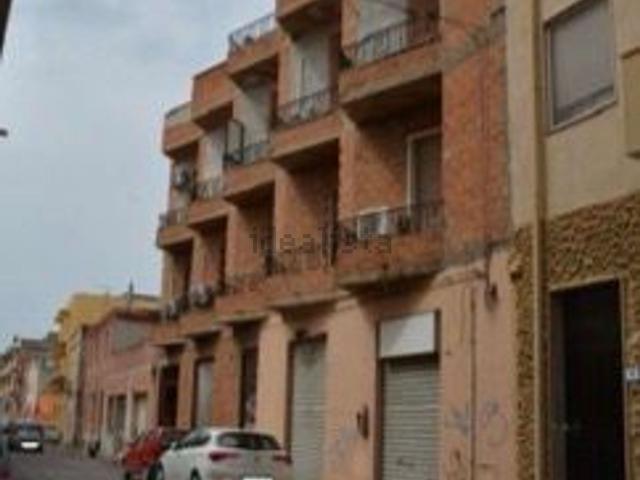 Locale Commerciale in vendita a San Giuseppe - Santa Teresa - Parteolla, Cagliari