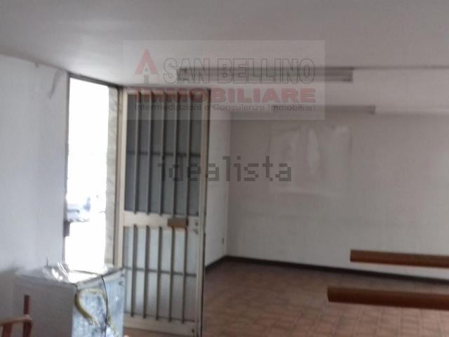 Locale Commerciale in vendita a Padova